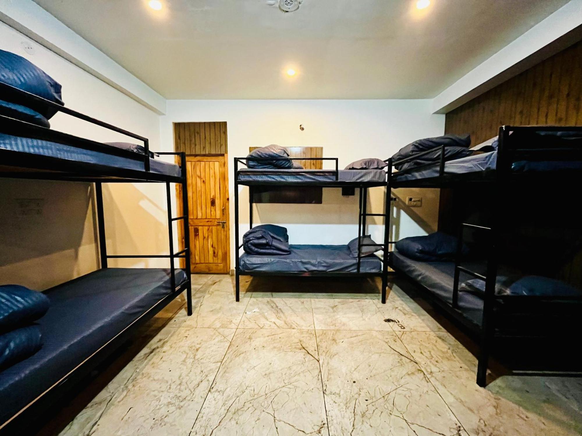 Hotel Adinova كاسول المظهر الخارجي الصورة